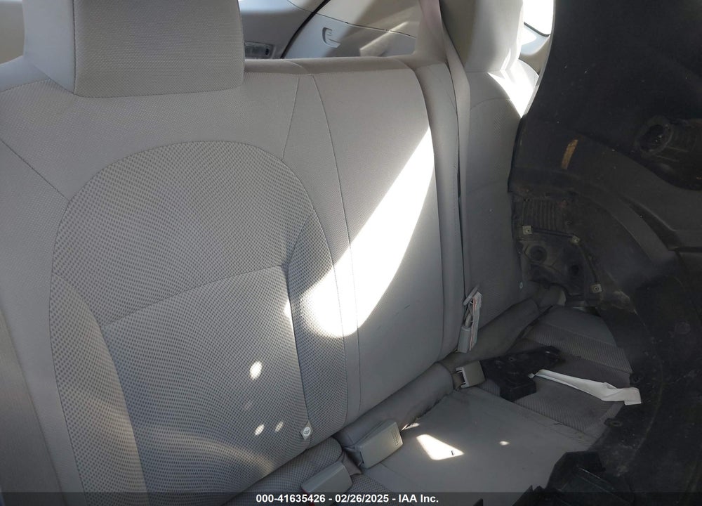 2014 NISSAN ROGUE SELECT S VIN: JN8AS5MV6EW202884