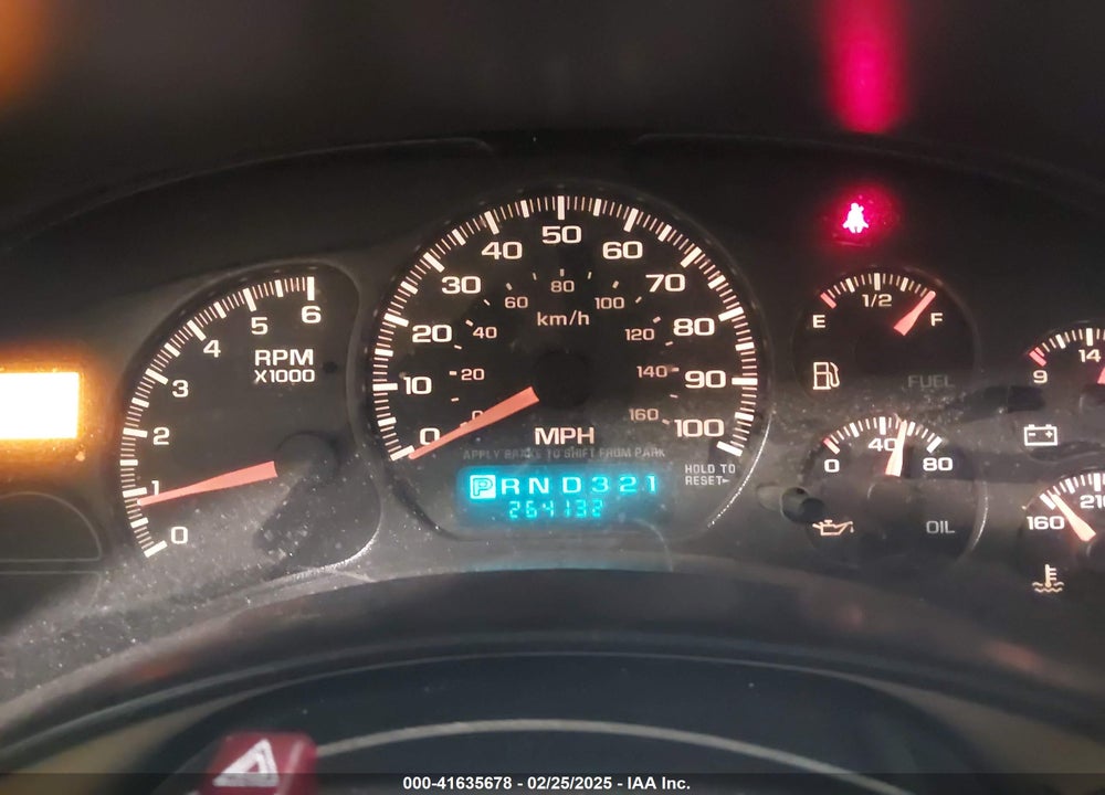 2002 CHEVROLET TAHOE LT VIN: 1GNEK13Z42J335847