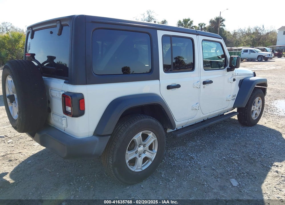 2018 JEEP WRANGLER UNLIMITED VIN: 1C4HJXDG0JW177579