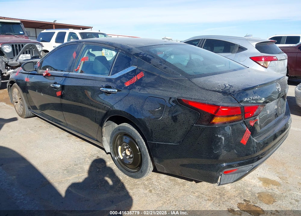 2024 NISSAN ALTIMA SV FWD VIN: 1N4BL4DV8RN388243