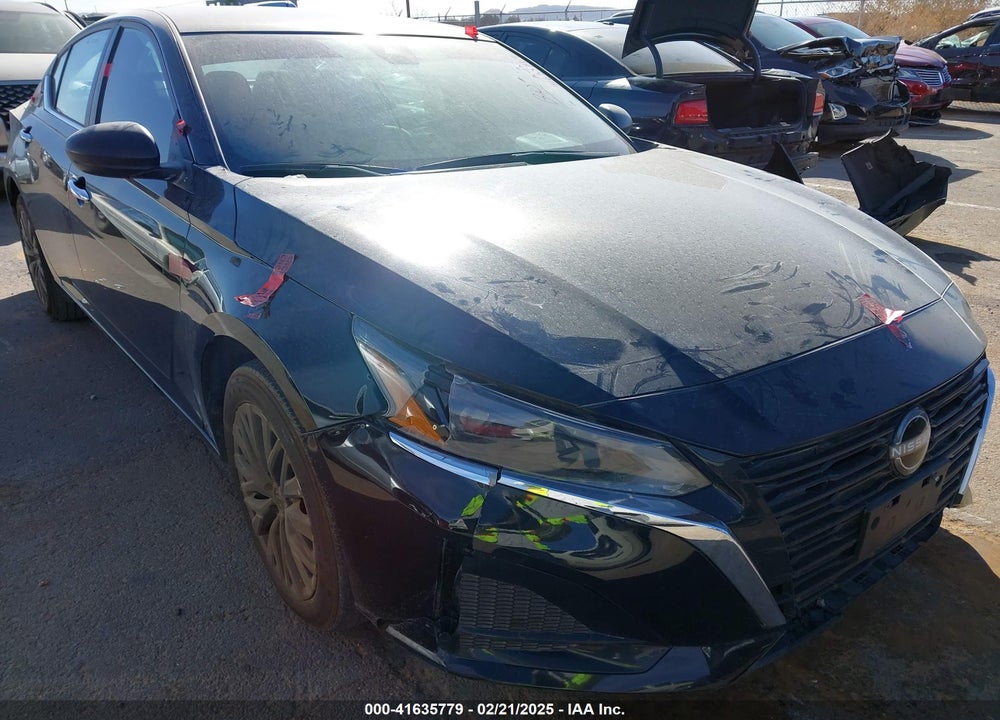 2024 NISSAN ALTIMA SV FWD VIN: 1N4BL4DV8RN388243