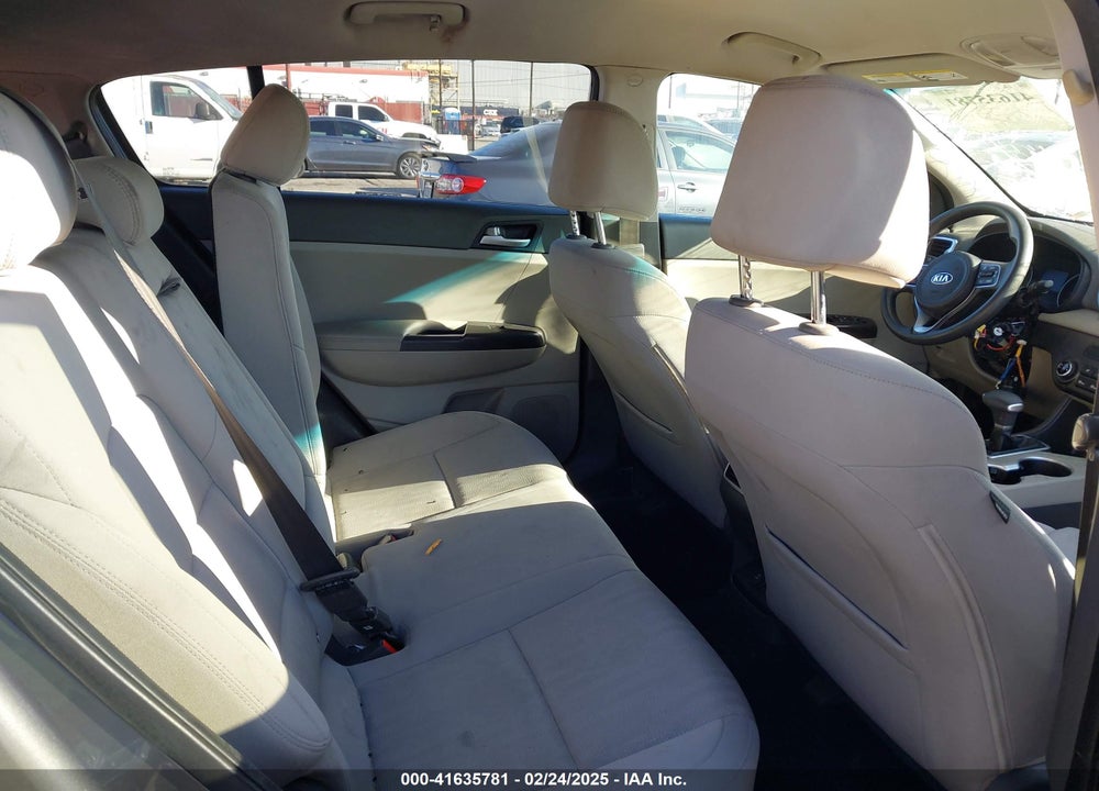 2017 KIA SPORTAGE LX VIN: KNDPMCAC0H7276923