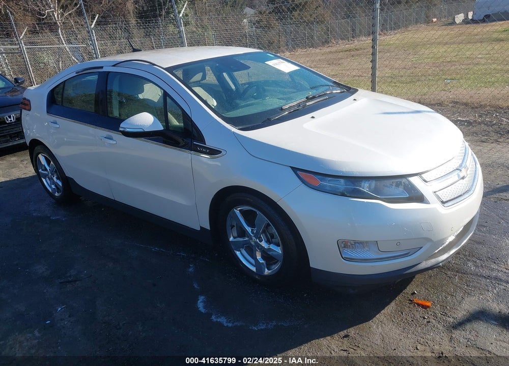 2014 CHEVROLET VOLT VIN: 1G1RD6E44EU133055