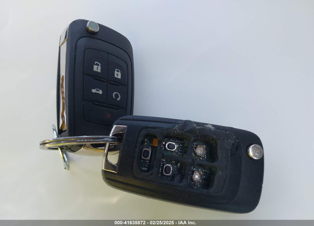 2015 CHEVROLET IMPALA VIN: 2G1165S31F9143683