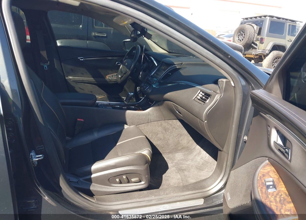 2015 CHEVROLET IMPALA VIN: 2G1165S31F9143683