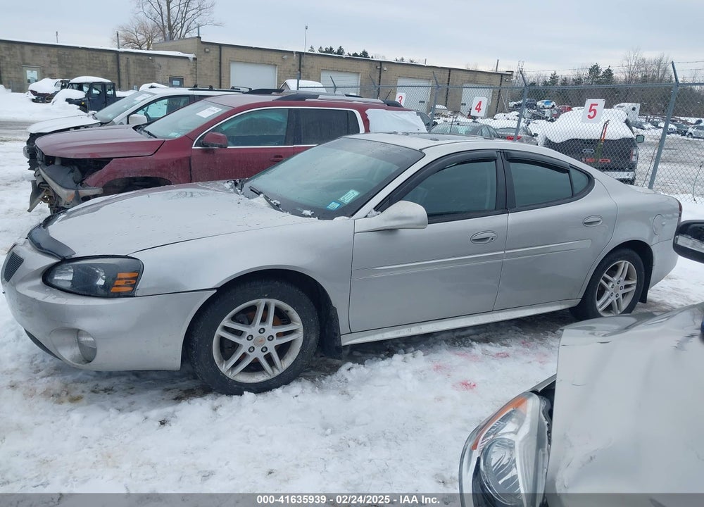 2006 PONTIAC GRAND PRIX VIN: 2G2WR554461281892