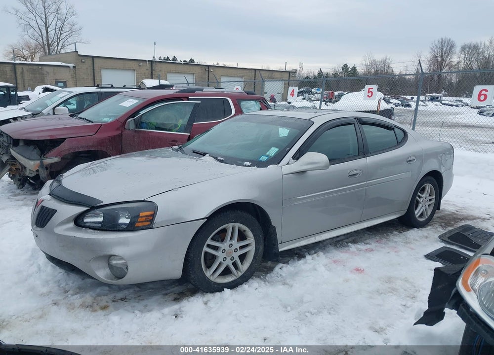 2006 PONTIAC GRAND PRIX VIN: 2G2WR554461281892