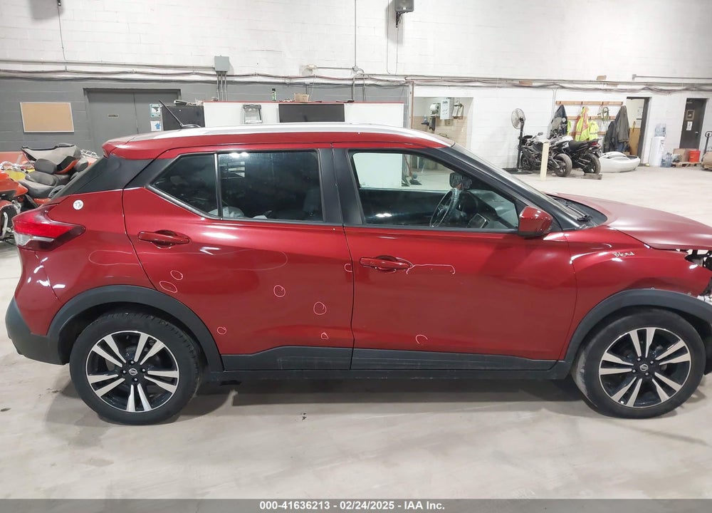 2019 NISSAN KICKS SV VIN: 3N1CP5CU4KL552985