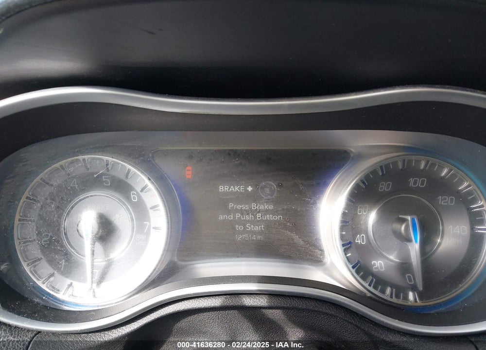 2015 CHRYSLER 300 VIN: 2C3CCAAG8FH780666