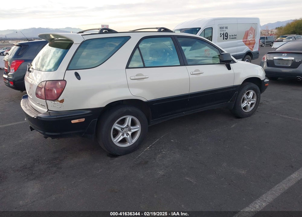2000 LEXUS RX 300 VIN: JT6GF10U2Y0068566
