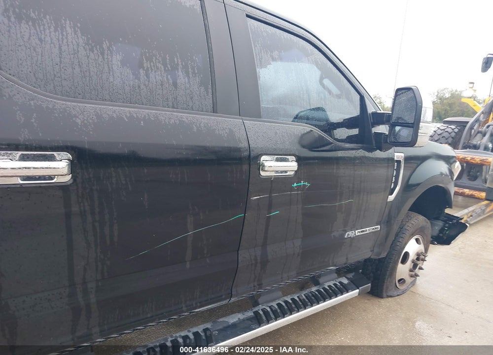 2019 FORD F-350 XL VIN: 1FT8W3DT3KED17204