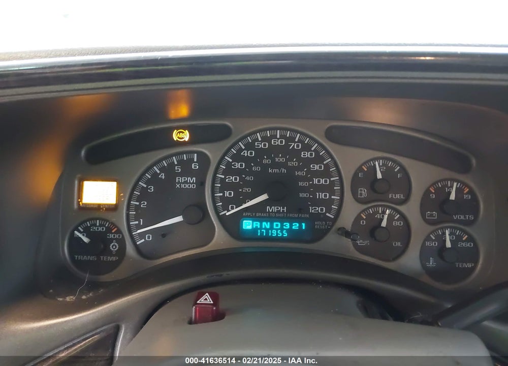 2002 GMC SIERRA 1500 DENALI VIN: 2GTFK69U421321155