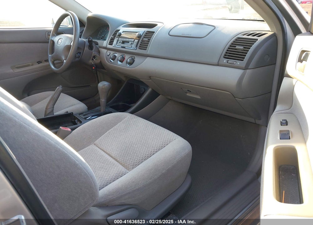 2003 TOYOTA CAMRY LE VIN: 4T1BE32K33U683928
