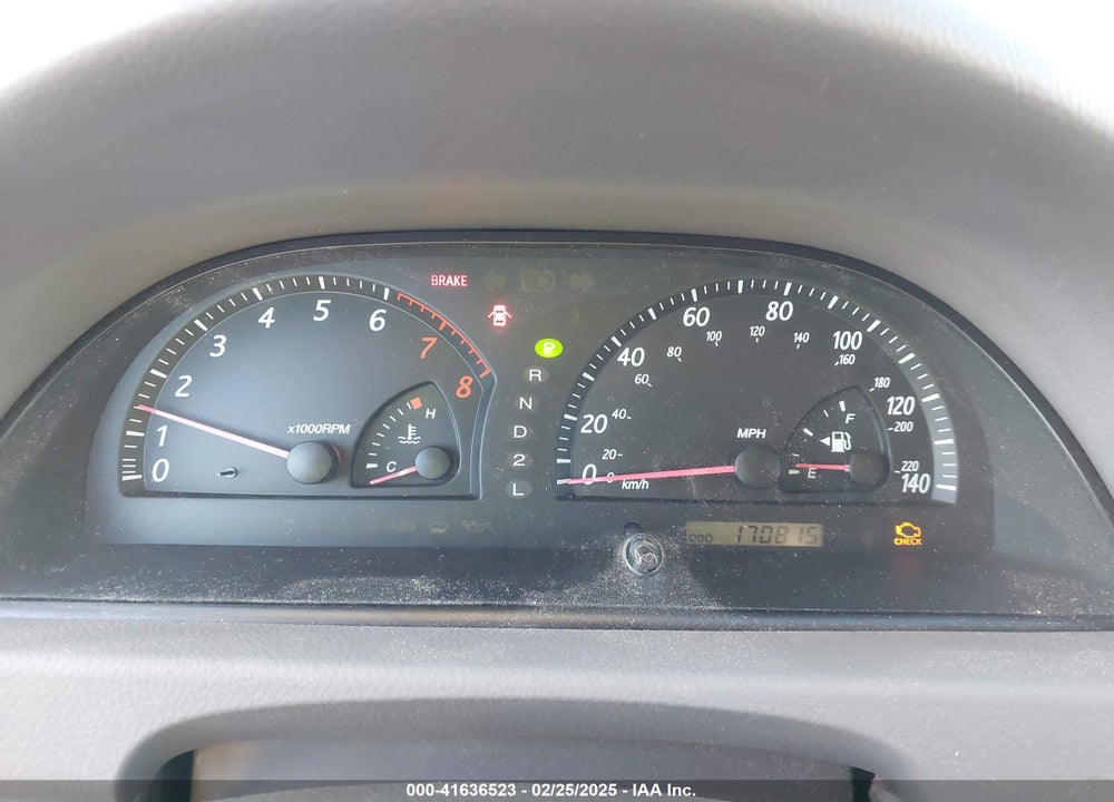 2003 TOYOTA CAMRY LE VIN: 4T1BE32K33U683928
