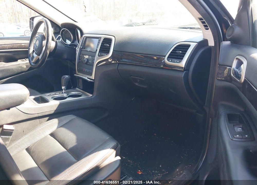 2011 JEEP GRAND CHEROKEE LAREDO VIN: 1J4RS4GG8BC611370