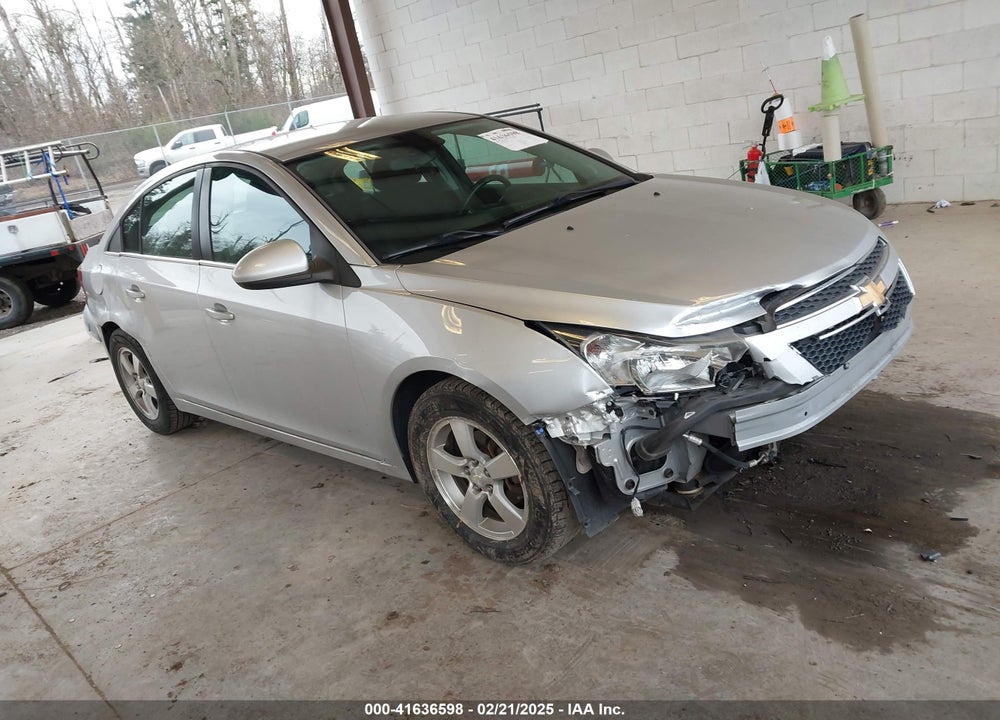 2014 CHEVROLET CRUZE 1LT AUTO VIN: 1G1PC5SB5E7258328