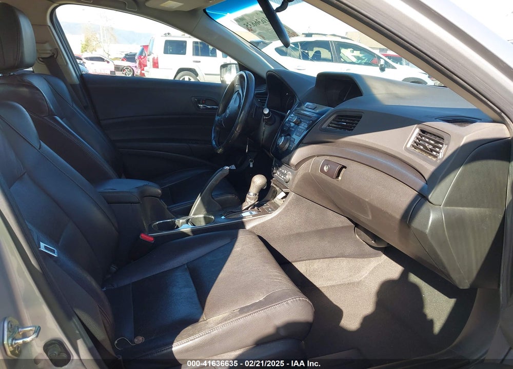 2014 ACURA ILX VIN: 19VDE1F3XEE011282