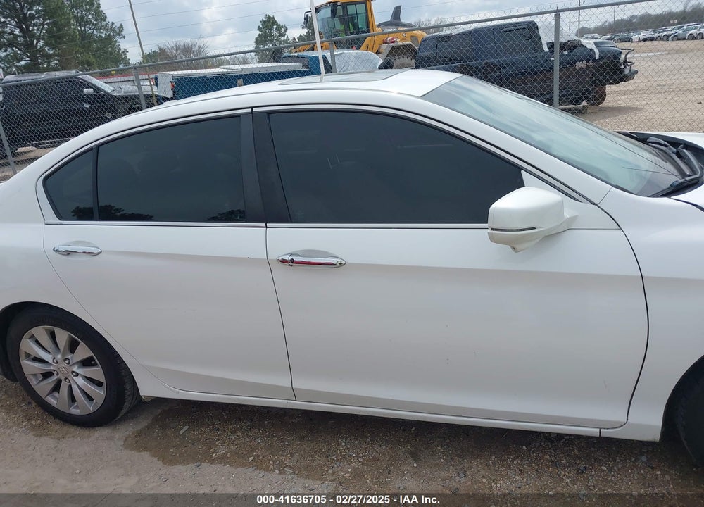 2014 HONDA ACCORD VIN: 1HGCR2F85EA088719
