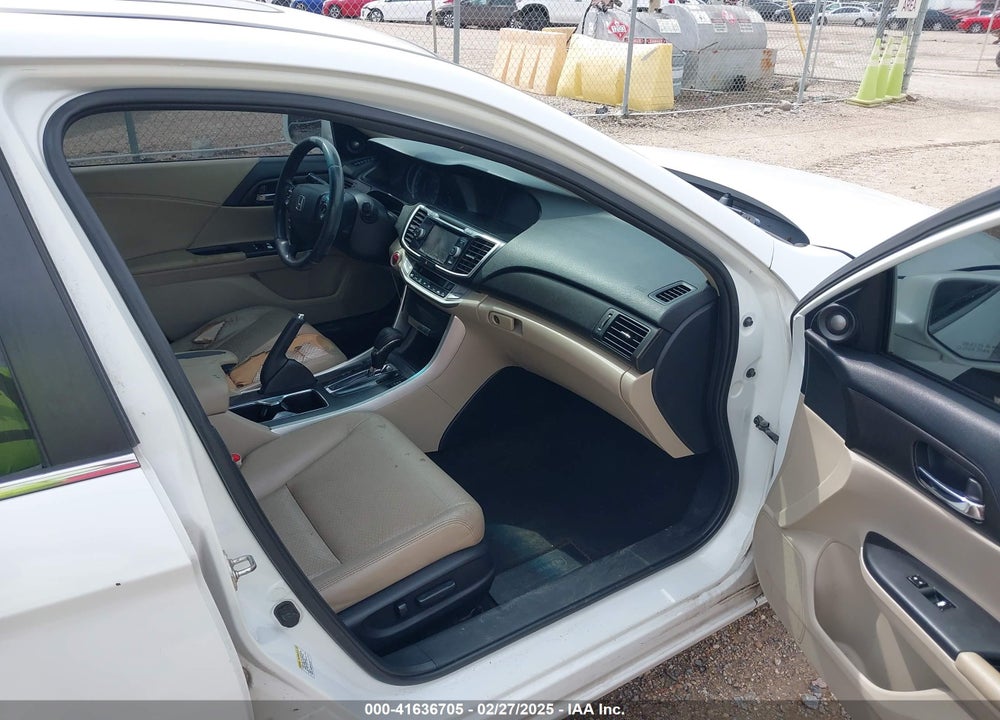 2014 HONDA ACCORD VIN: 1HGCR2F85EA088719