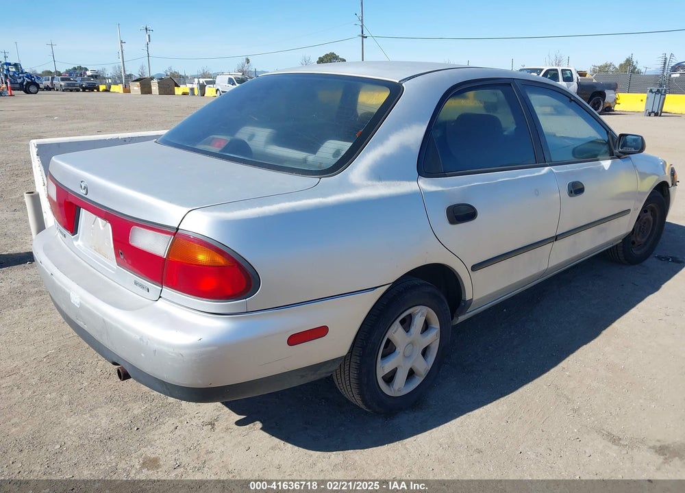 1998 MAZDA PROTEGE DX/LX VIN: JM1BC1419W0195713