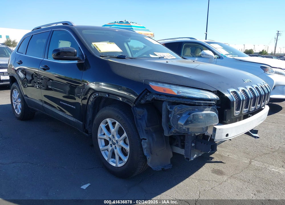 2018 JEEP CHEROKEE LATITUDE FWD VIN: 1C4PJLCB1JD615290