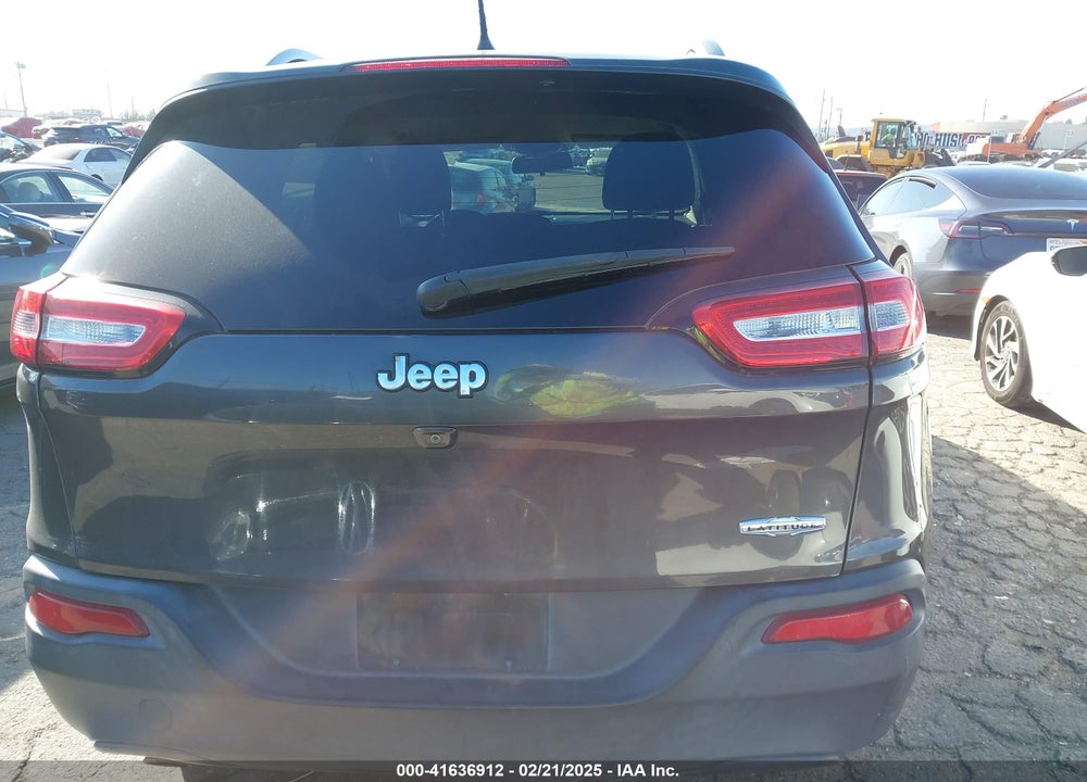 2016 JEEP CHEROKEE VIN: 1C4PJLCB6GW184748