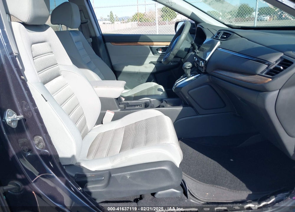2018 HONDA CR-V VIN: 7FARW1H53JE003428