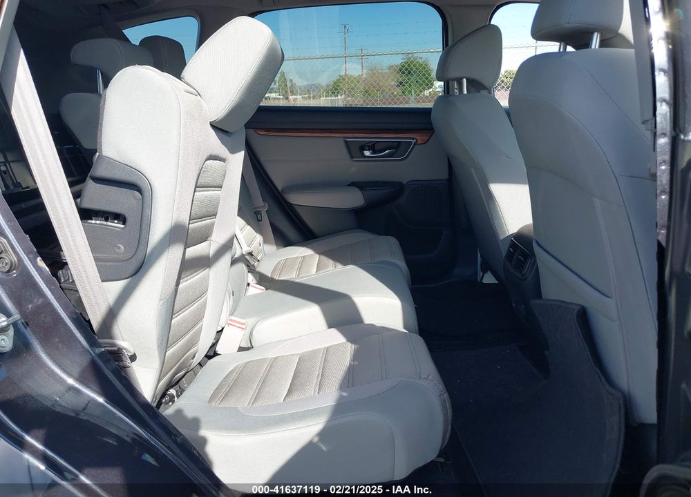 2018 HONDA CR-V VIN: 7FARW1H53JE003428