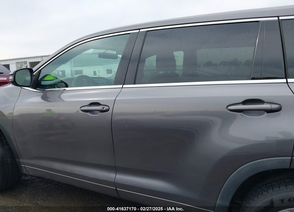 2015 TOYOTA HIGHLANDER LE V6 VIN: 5TDZKRFH7FS098047