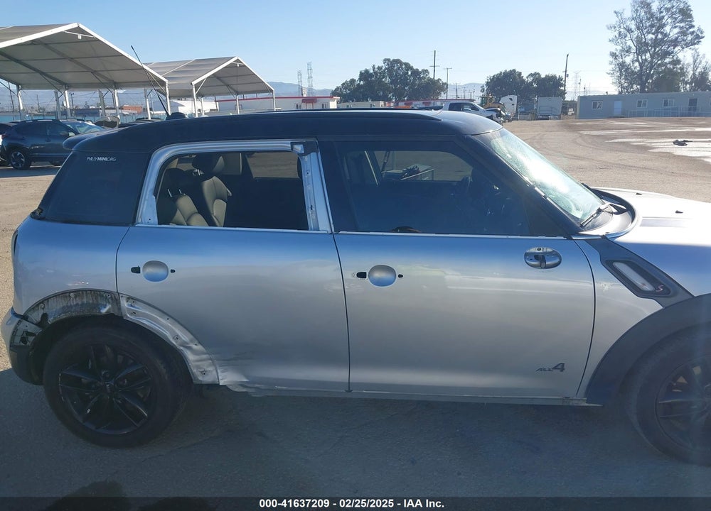 2013 MINI COUNTRYMAN COOPER S VIN: WMWZC5C58DWP30774