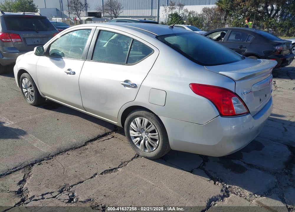 2013 NISSAN VERSA VIN: 3N1CN7AP0DL887744