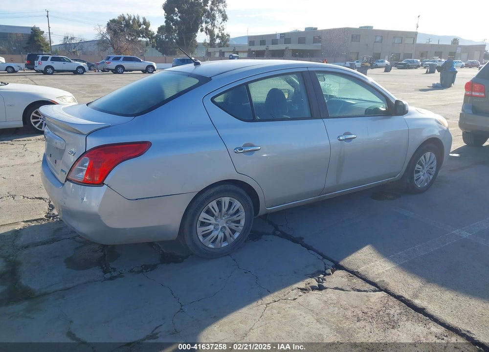 2013 NISSAN VERSA VIN: 3N1CN7AP0DL887744