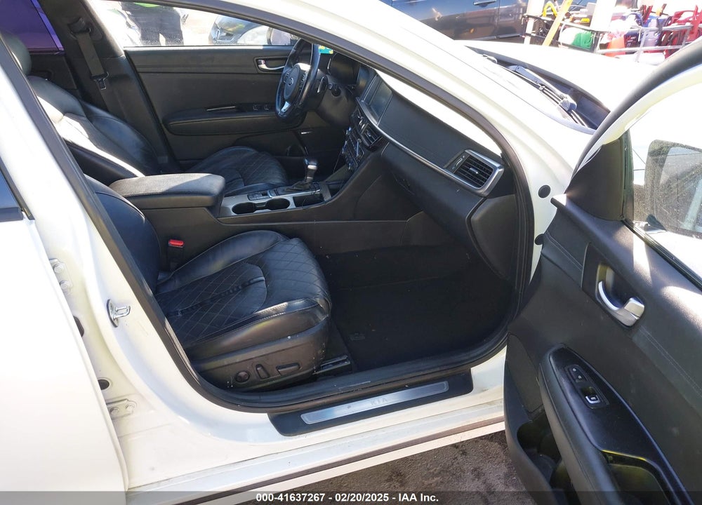 2016 KIA OPTIMA VIN: 5XXGV4L23GG115933