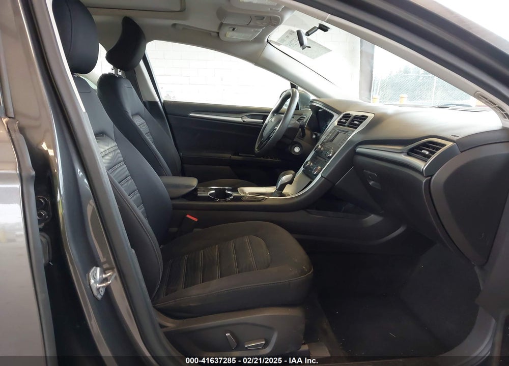 2016 FORD FUSION VIN: 3FA6P0H75GR358833