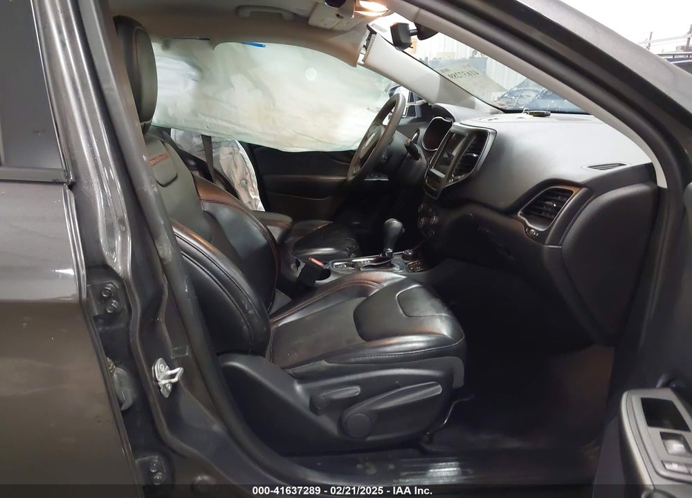 2020 JEEP CHEROKEE TRAILHAWK 4X4 VIN: 1C4PJMBX6LD651692