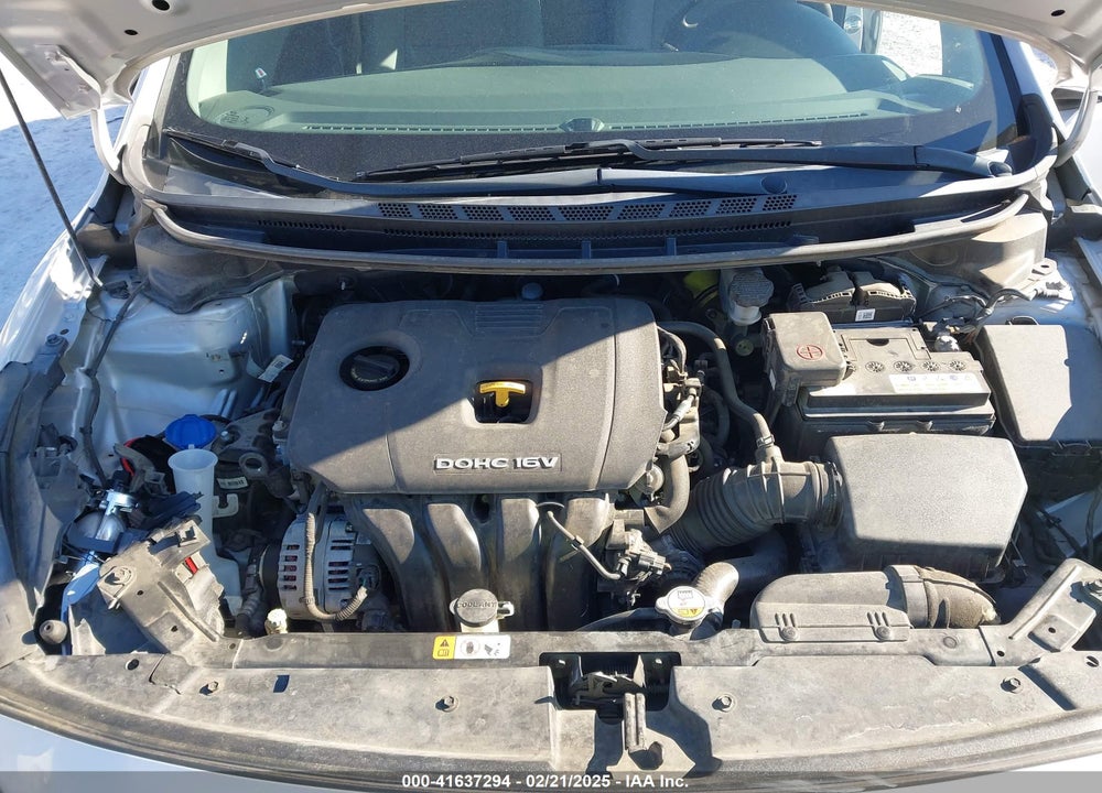 2017 KIA FORTE VIN: 3KPFL4A76HE088740