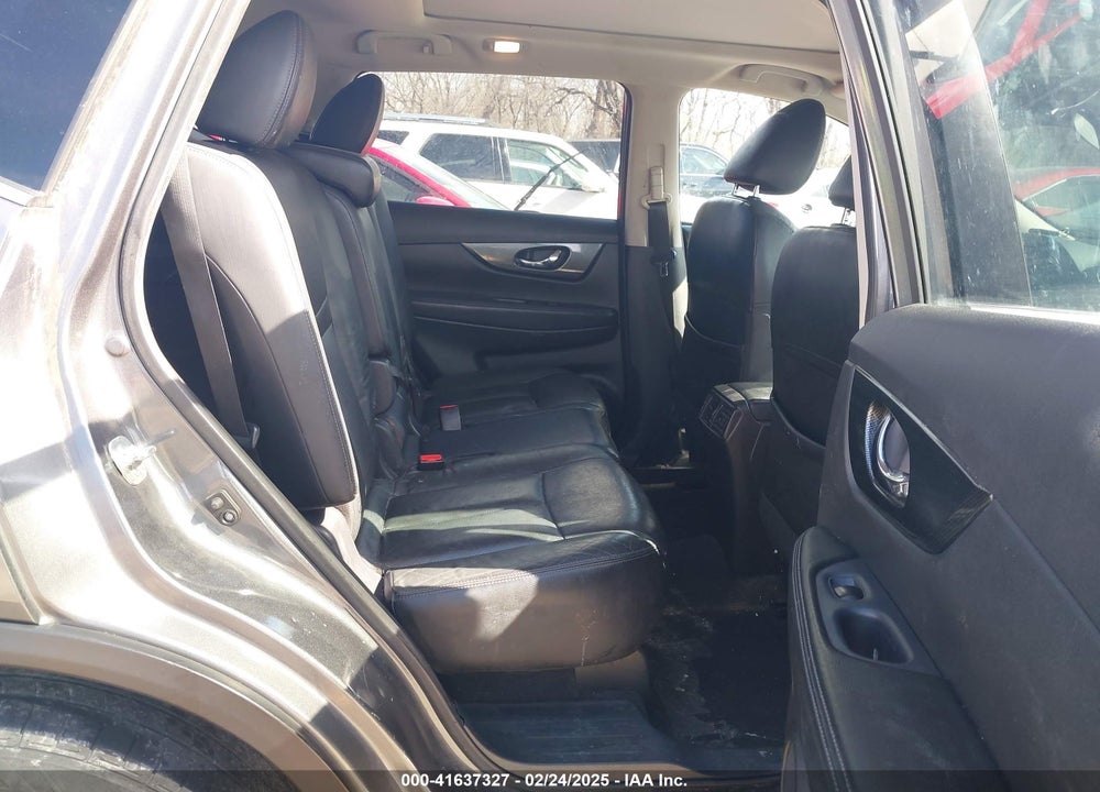 2015 NISSAN ROGUE VIN: 5N1AT2MV9FC806113