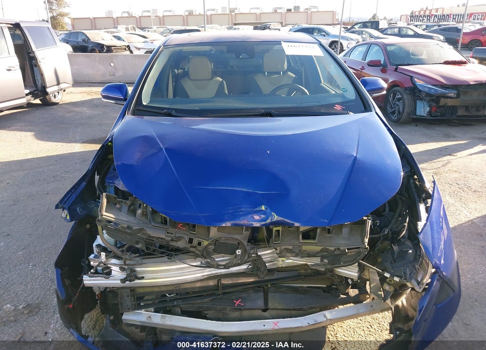 2018 TOYOTA PRIUS VIN: JTDKARFU2J3056932