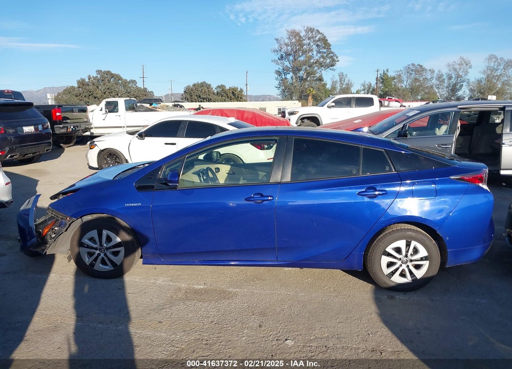 2018 TOYOTA PRIUS VIN: JTDKARFU2J3056932