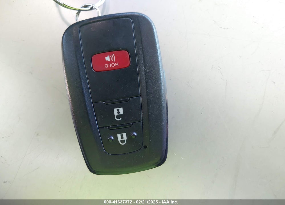 2018 TOYOTA PRIUS VIN: JTDKARFU2J3056932