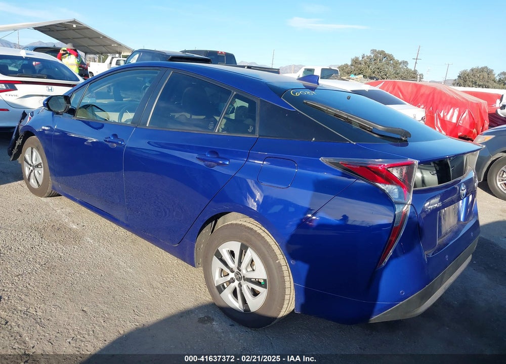 2018 TOYOTA PRIUS VIN: JTDKARFU2J3056932