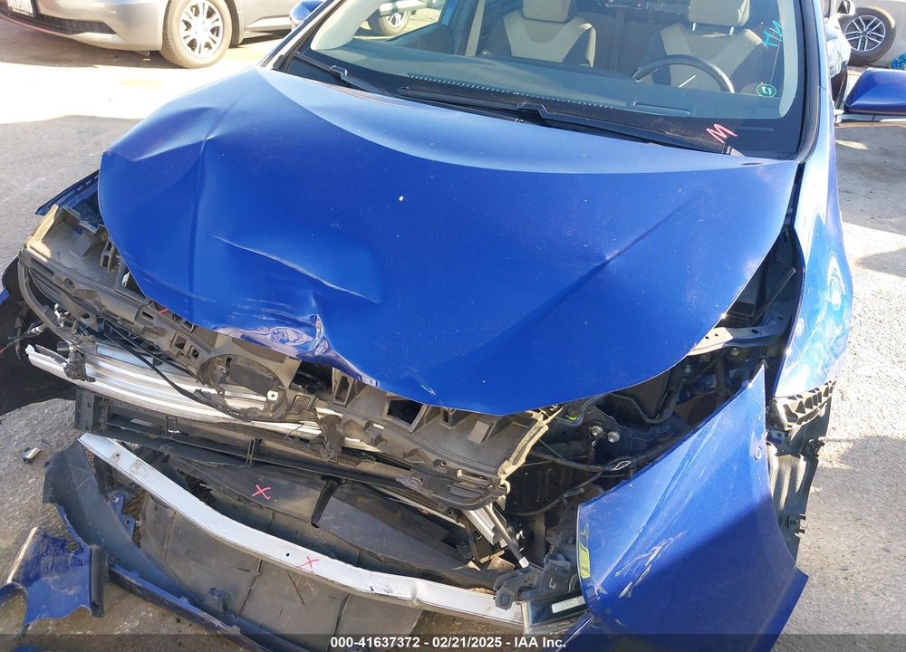 2018 TOYOTA PRIUS VIN: JTDKARFU2J3056932