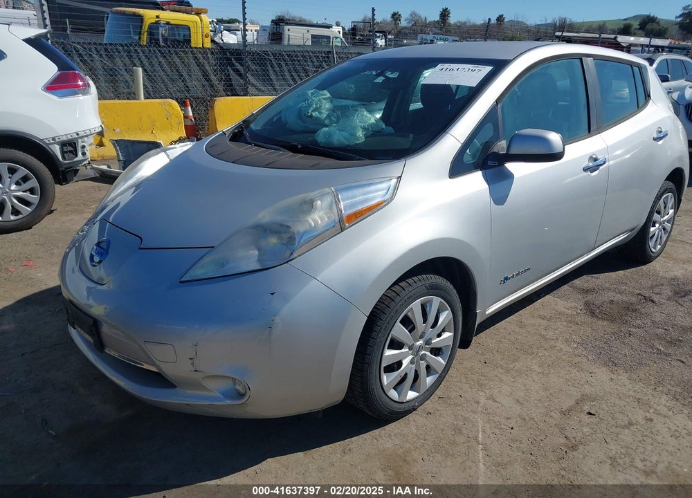 2016 NISSAN LEAF VIN: 1N4AZ0CP2GC301855