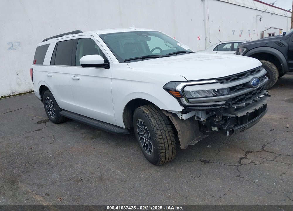 2024 FORD EXPEDITION XLT VIN: 1FMJU1J84REA58840