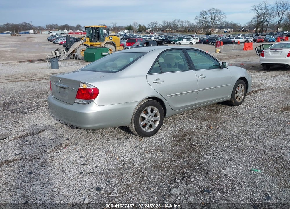 2005 TOYOTA CAMRY XLE VIN: 4T1BE32K95U945681