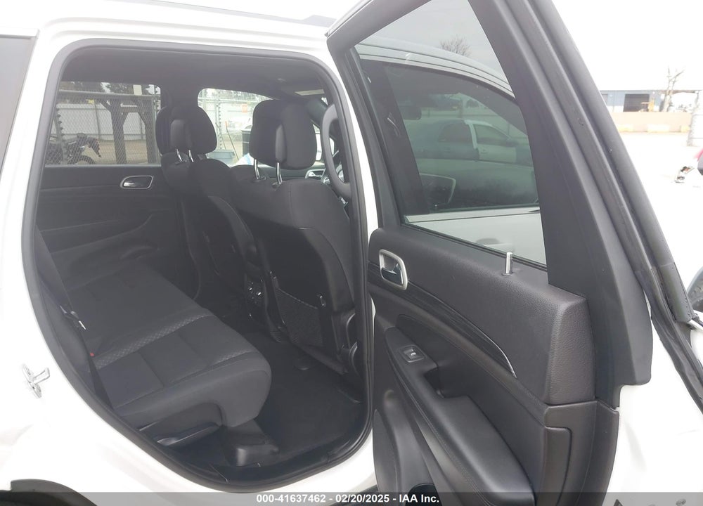 2019 JEEP GRAND CHEROKEE LAREDO E 4X2 VIN: 1C4RJEAG0KC698608