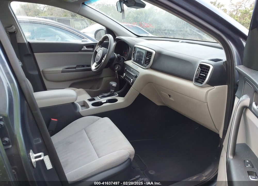 2020 KIA SPORTAGE LX VIN: KNDPM3AC5L7813925