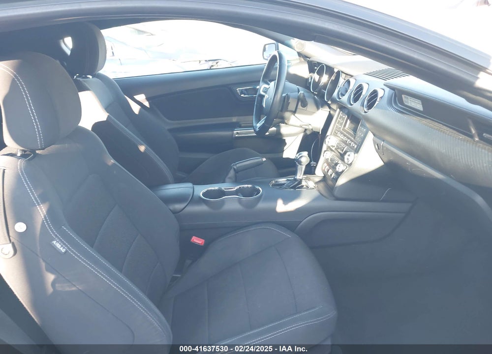 2016 FORD MUSTANG VIN: 1FA6P8AM0G5279913