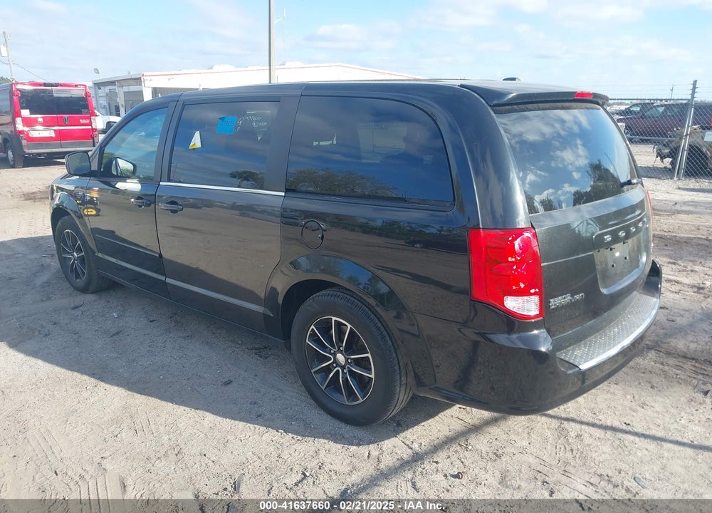 2018 DODGE GRAND CARAVAN GT VIN: 2C4RDGEG1JR205022