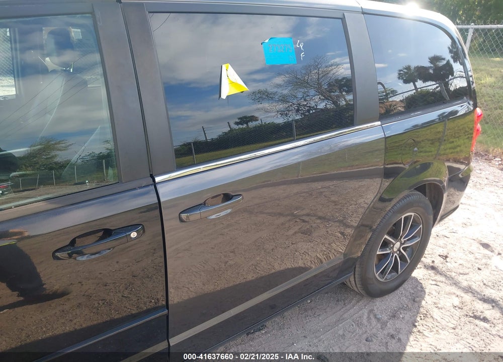 2018 DODGE GRAND CARAVAN GT VIN: 2C4RDGEG1JR205022